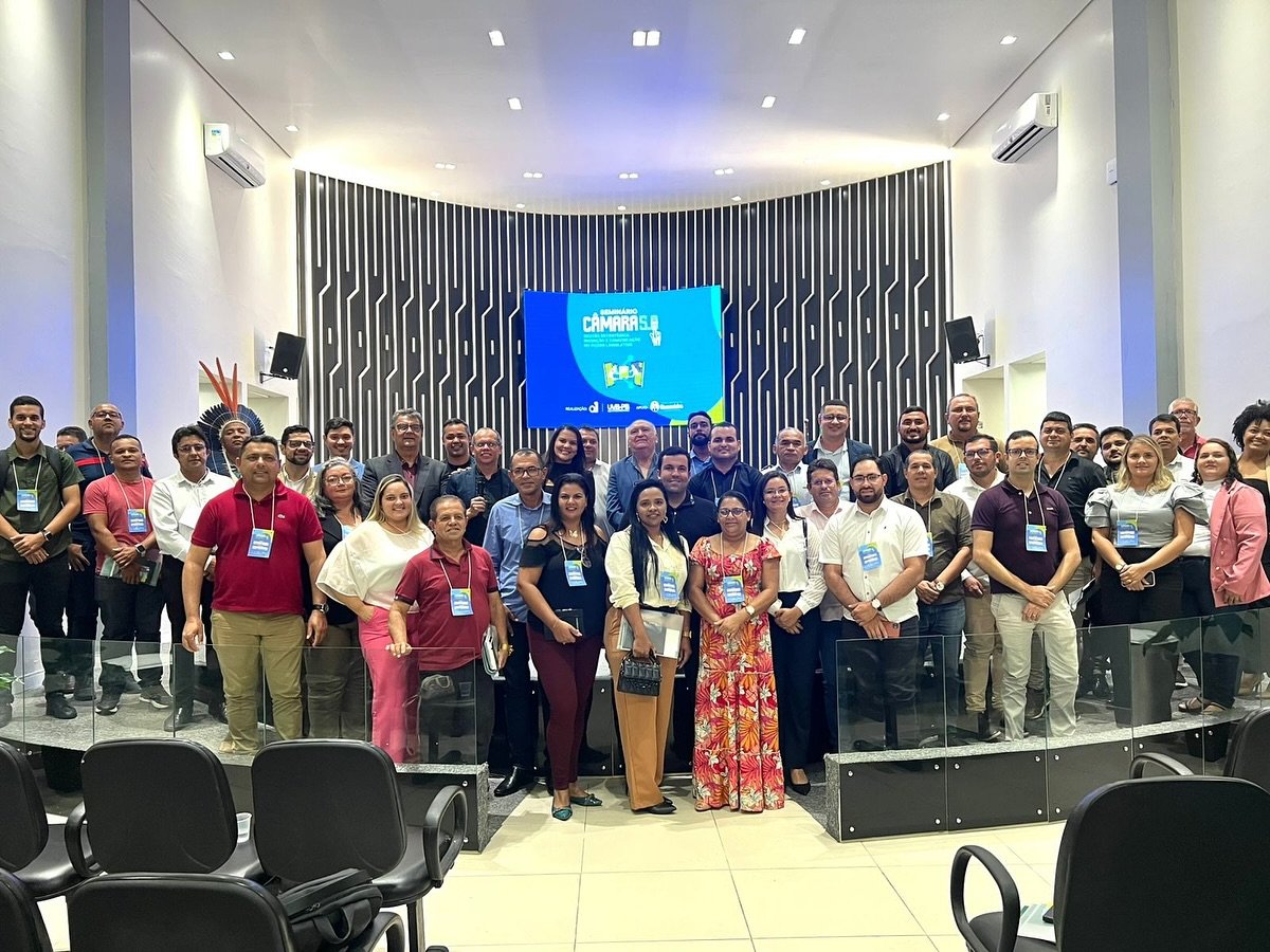 Dr. Walison participa de evento da UVB sobre transparência, gestão estratégica e comunicação no Poder Legislativo